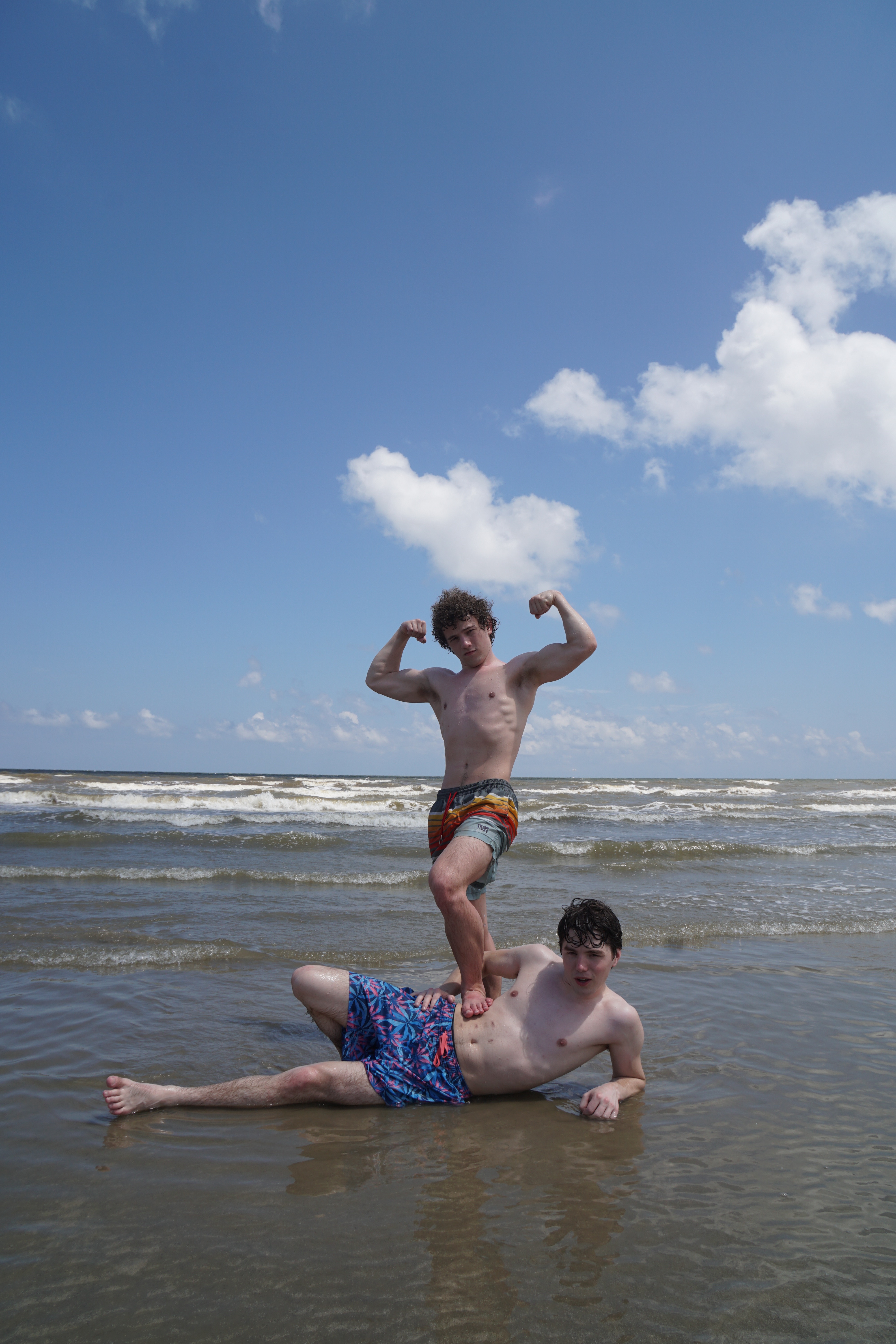 beach flexing